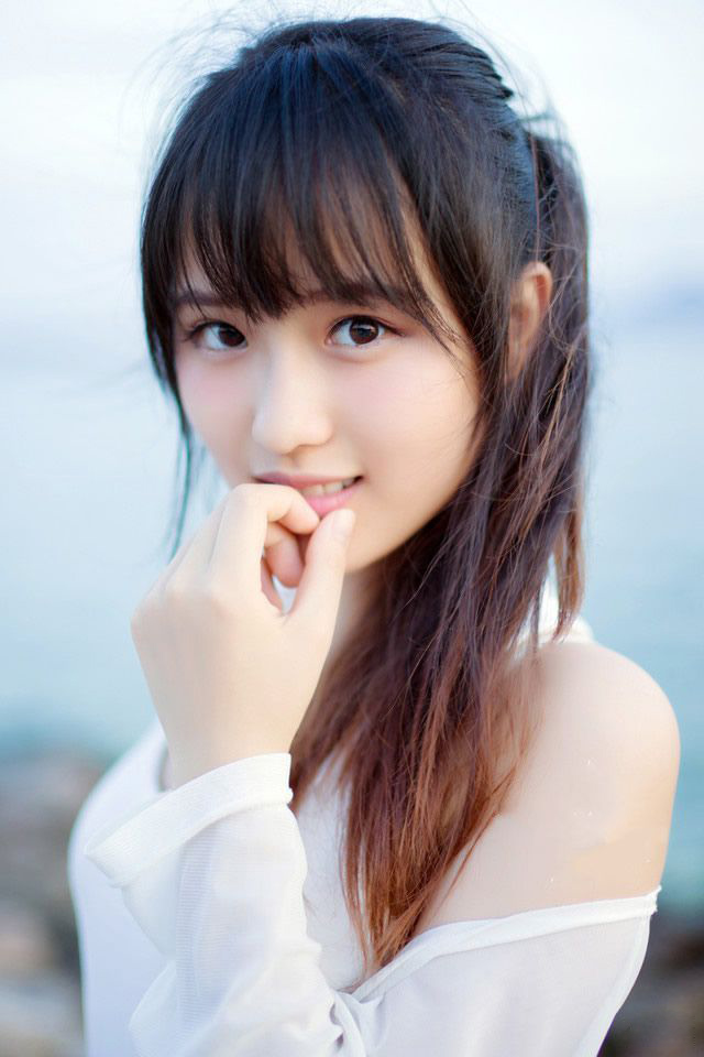 惯性决定国家越大，政权越长，不治也是如此，空出一两年，搞搞搞不清的，加点自然灾害，地方来一点小骚乱，各部看看热闹，心腹想想办法，才是治国长久之计。没灾怎么救，没乱怎么平，没匪怎么剿，不救灾不平乱不剿匪，皇上不就只剩下性生活了。——韩寒《长安乱》